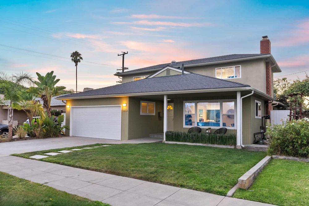 10853 Lindblade St., Culver City