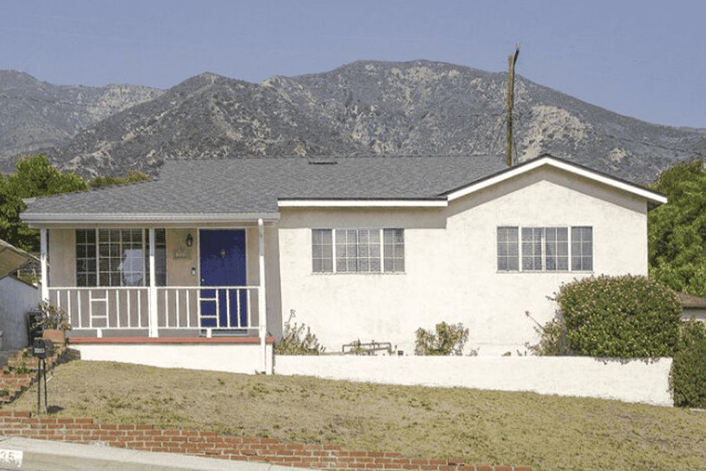3335 Santa Carlotta St., La Crescenta