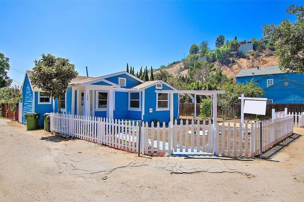 114 Hackett Pl., Los Angeles