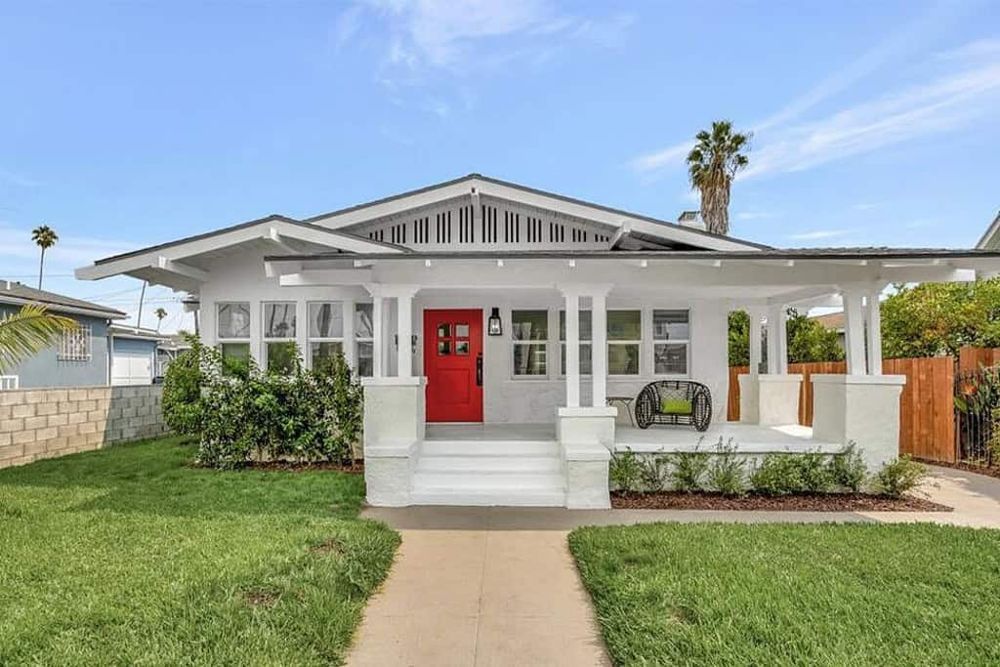2320 Hillcrest Dr., Los Angeles